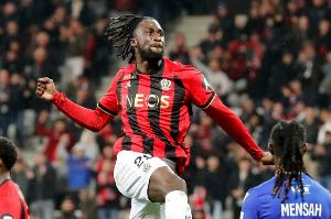 进新货！记者：布莱顿在和尼斯前锋“新德罗巴”古埃桑德谈判