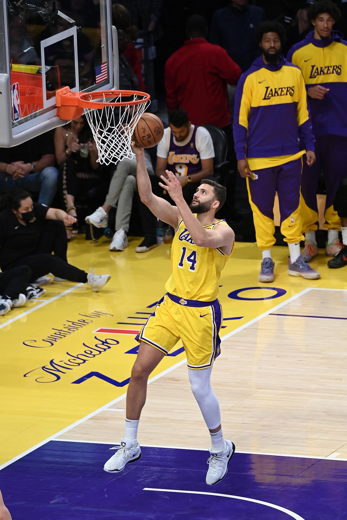 500万网彩票-东契奇：克莱伯做了很多数据统计外的事情 我很享受和他并肩作战